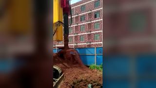 153kw ディーゼル回転式杭掘削装置携帯用工学掘削装置油圧掘削機