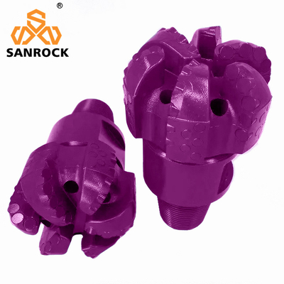 鍛造タイプ API PDC 掘削ビット 6 1/2 "マトリックスボディと鋼鉄ボディ ダイヤモンド PDC オイル 掘削ビット