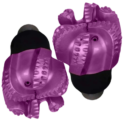 鍛造タイプ API PDC 掘削ビット 6 1/2 "マトリックスボディと鋼鉄ボディ ダイヤモンド PDC オイル 掘削ビット